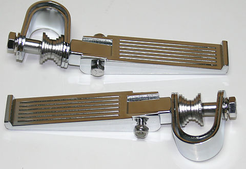 Custom Ribbed Chrome Crash Bar Highway Footpeg Set