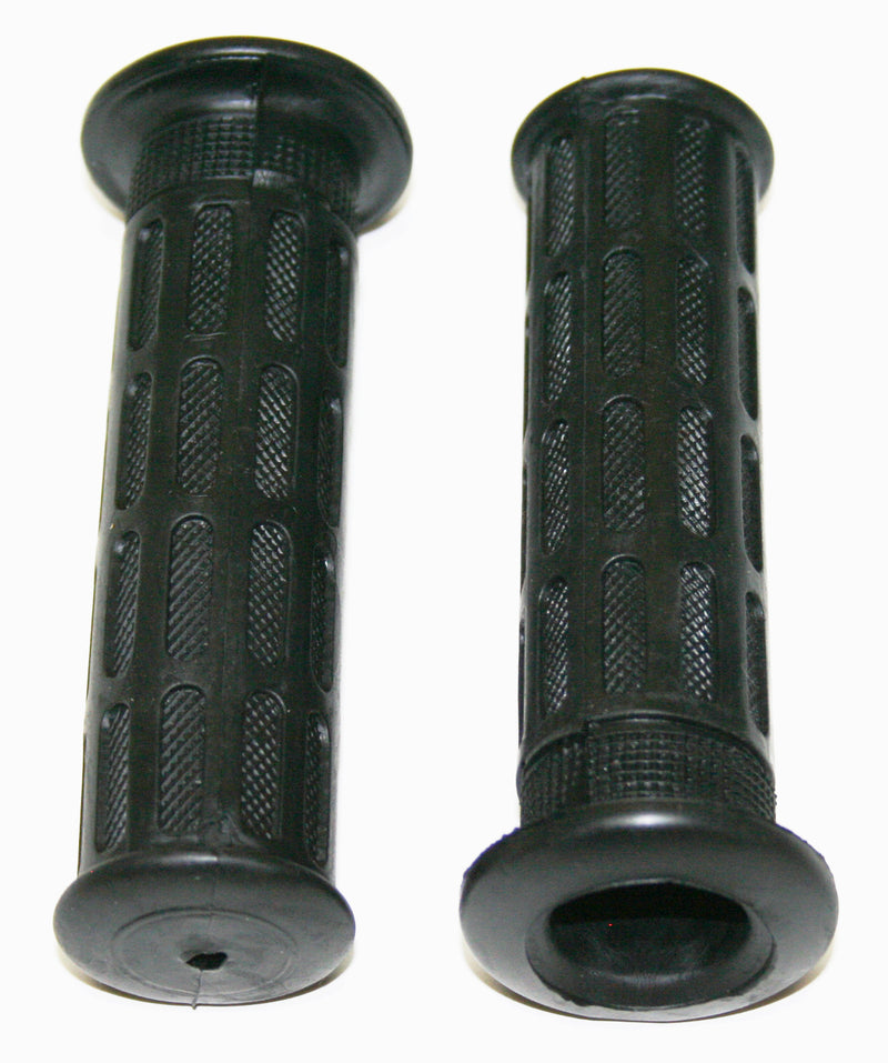 Oval Pattern Grips Closed Ends ~ For 7/8" bars